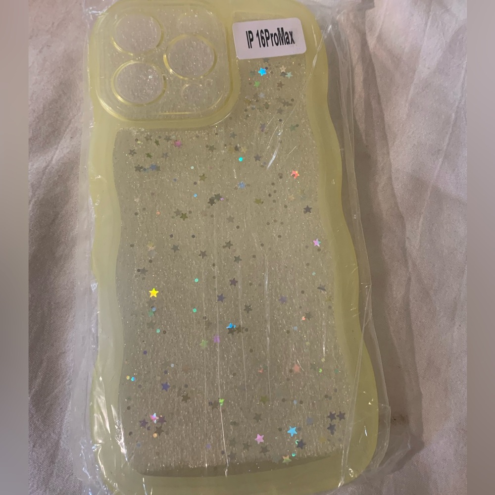 Yellow cellphone case